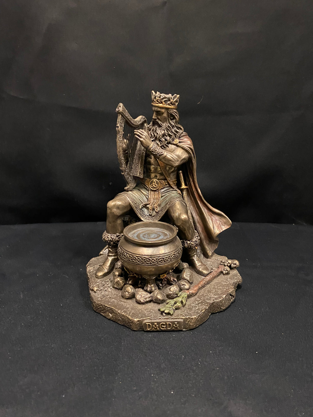 DAGDA KING OF TUATHA DE DANANN - BRONZE 18.5CM