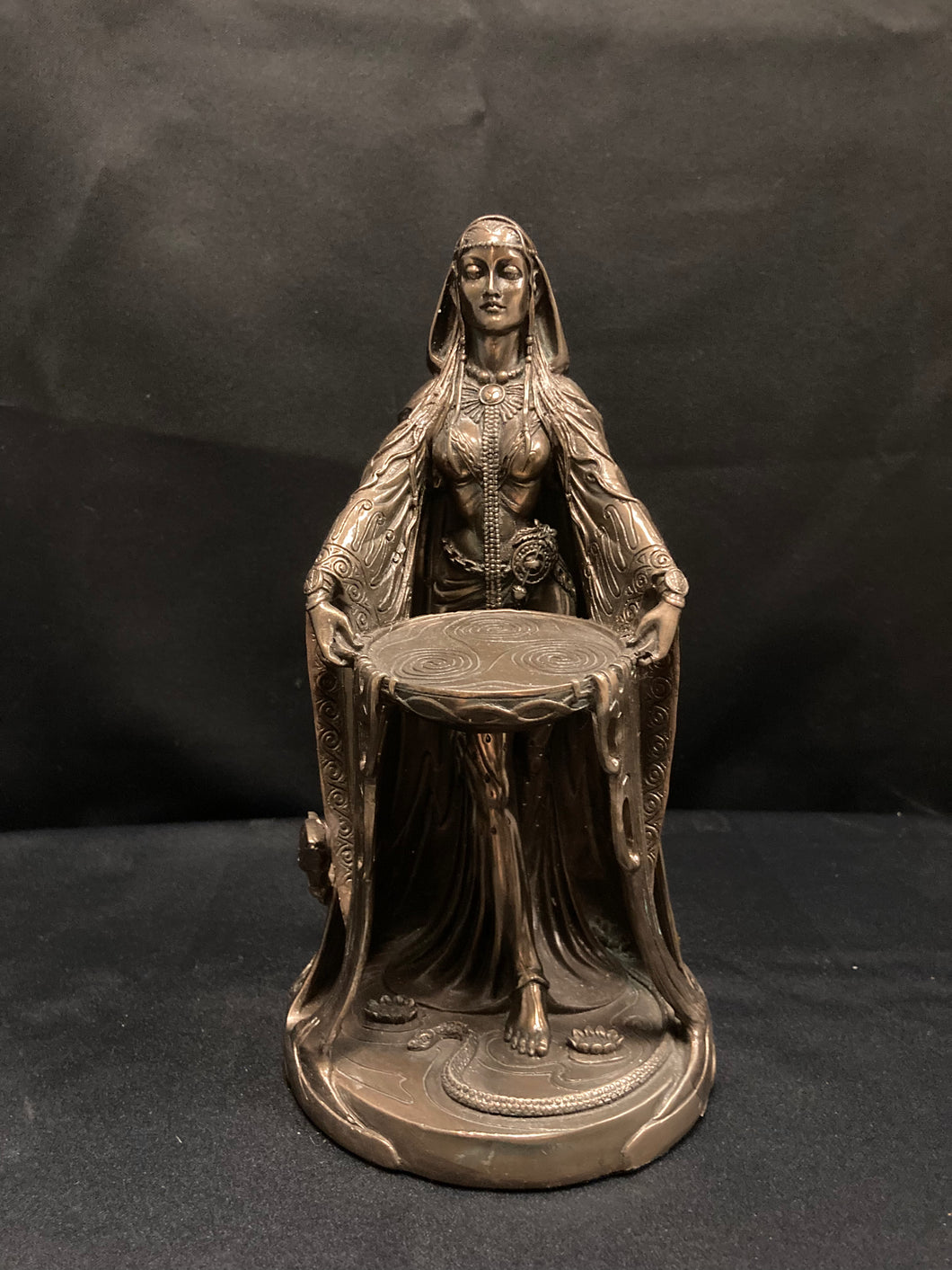 CELTIC DANU GODDESS - BRONZE