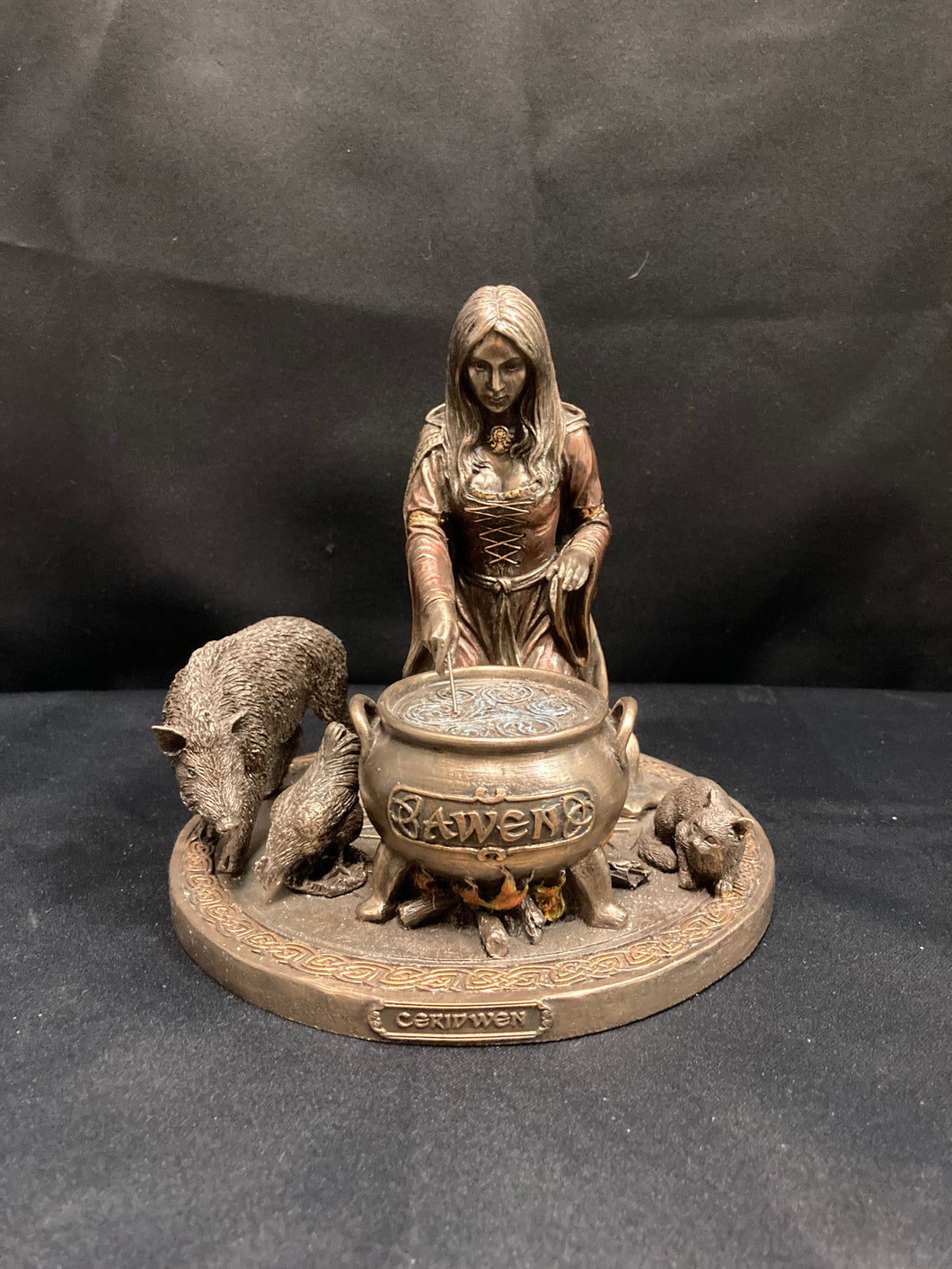 CERRIDWEN BRONZE 17CM (17X17X16)